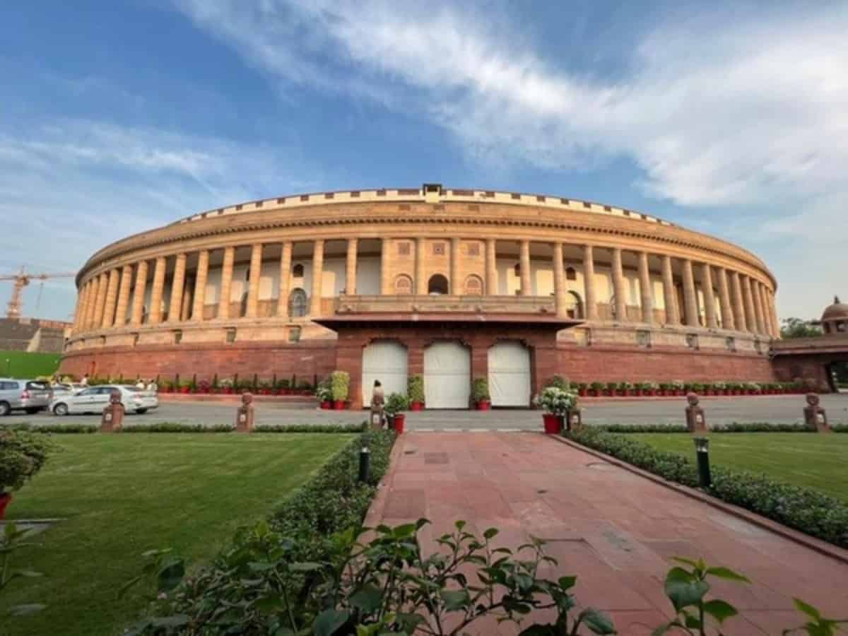 Parliament proceedings likely to witness disruptions over Adani issue for 2nd day