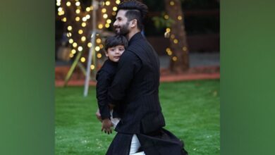 Happy Birthday Shahid Kapoor, A true family man