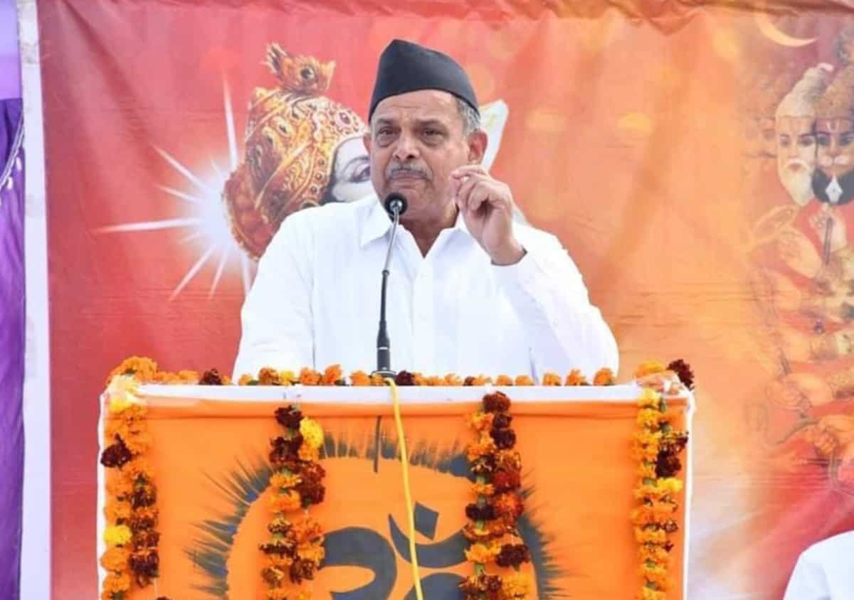 RSS neither right wing nor left wing, we are nationalist: Dattatreya Hosabale