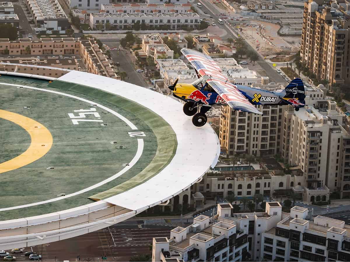 Video: Pilot makes unprecedented plane landing on Dubai’s Burj Al Arab helipad