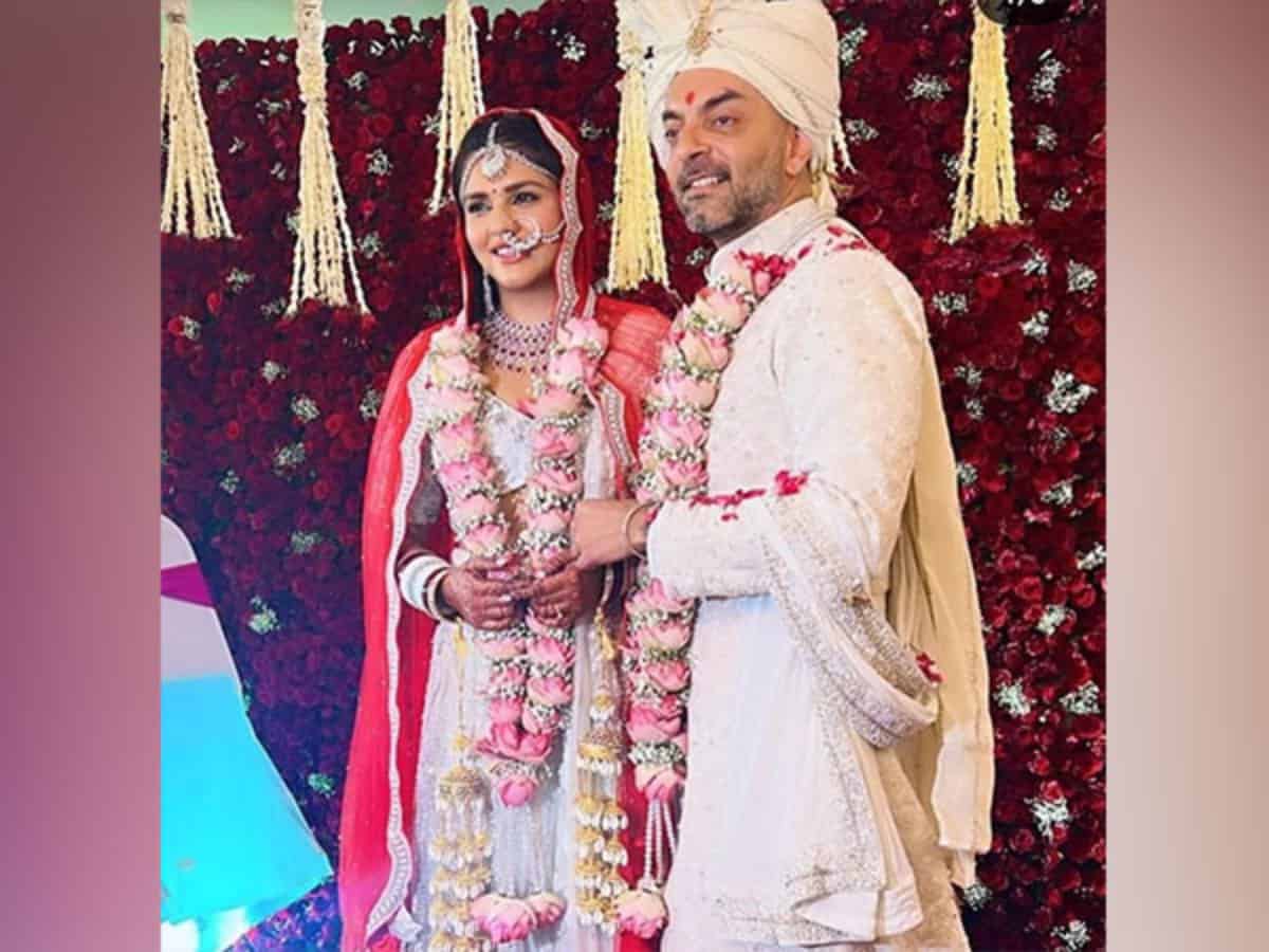 Just Married: Dalljiet Kaur and Nikhil Patel tie knot, Karishma Tanna and Ridhi Dogra share pics