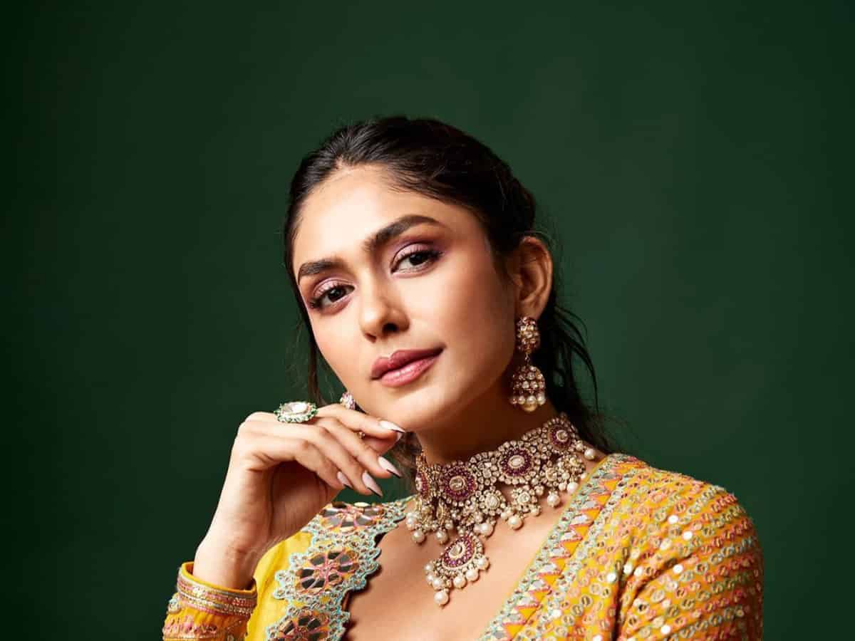 Mrunal Thakur shifts to Hyderabad, see her fee for Telugu movies