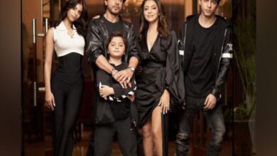 SRK, Gauri strike stylish pose in black outfits with their children, take a look