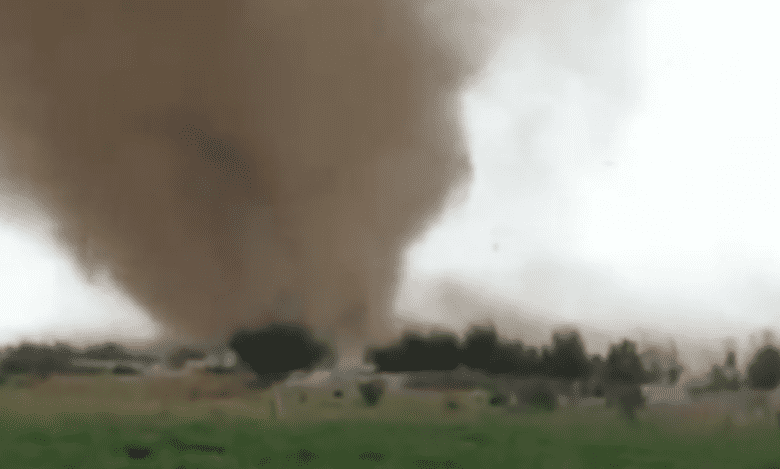 Watch: Massive sand tornado hit Taif in Saudi Arabia