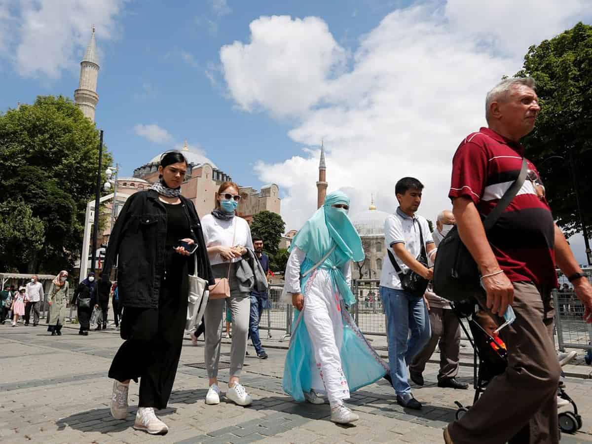 Turkey forecasted to attract foreign tourists despite deadly quakes