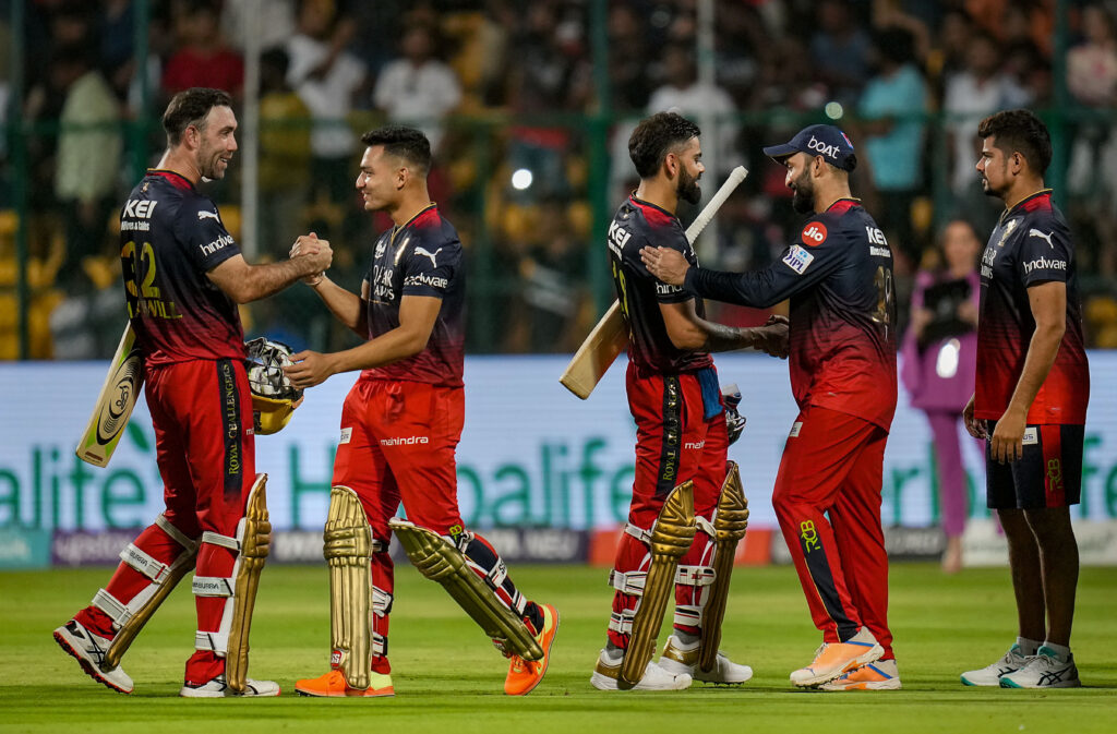 IPL 2023: Kohli, Du Plessis power RCB to thumping 8-wicket win over MI