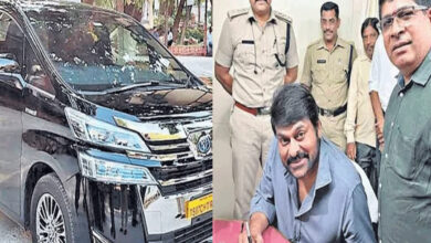Chiranjeevi buys new car in Hyderabad, spends Rs 5L for numberplate