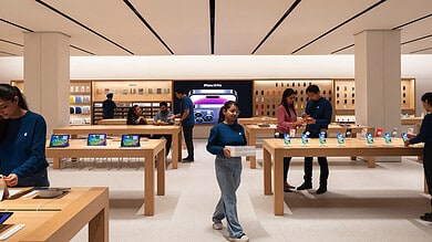 Apple previews Delhi Saket store, Tim Cook to greet 1st customers on Thursday