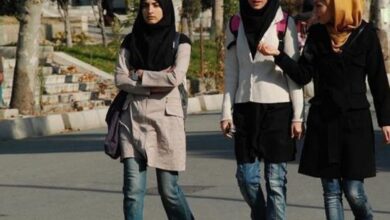 Iran: More cases of poisoning of schoolgirls reported