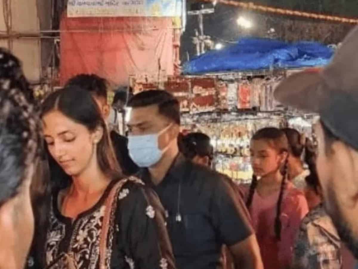 Jr NTR's wife Pranathi enjoys night shopping in Charminar during Ramzan