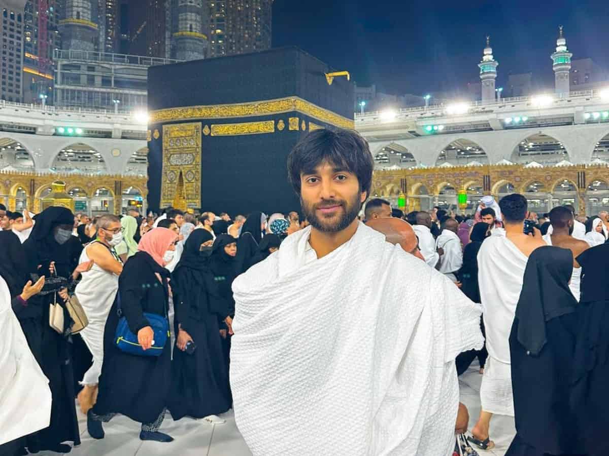 Meezaan Jafri performs Umrah ahead of Eid