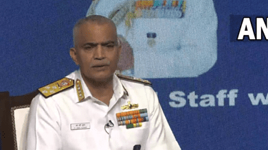 Govt making efforts to bring back 8 Indians on death row in Qatar, says Navy Chief