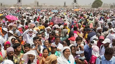 8 die of sunstroke after Maharashtra Bhushan award ceremony