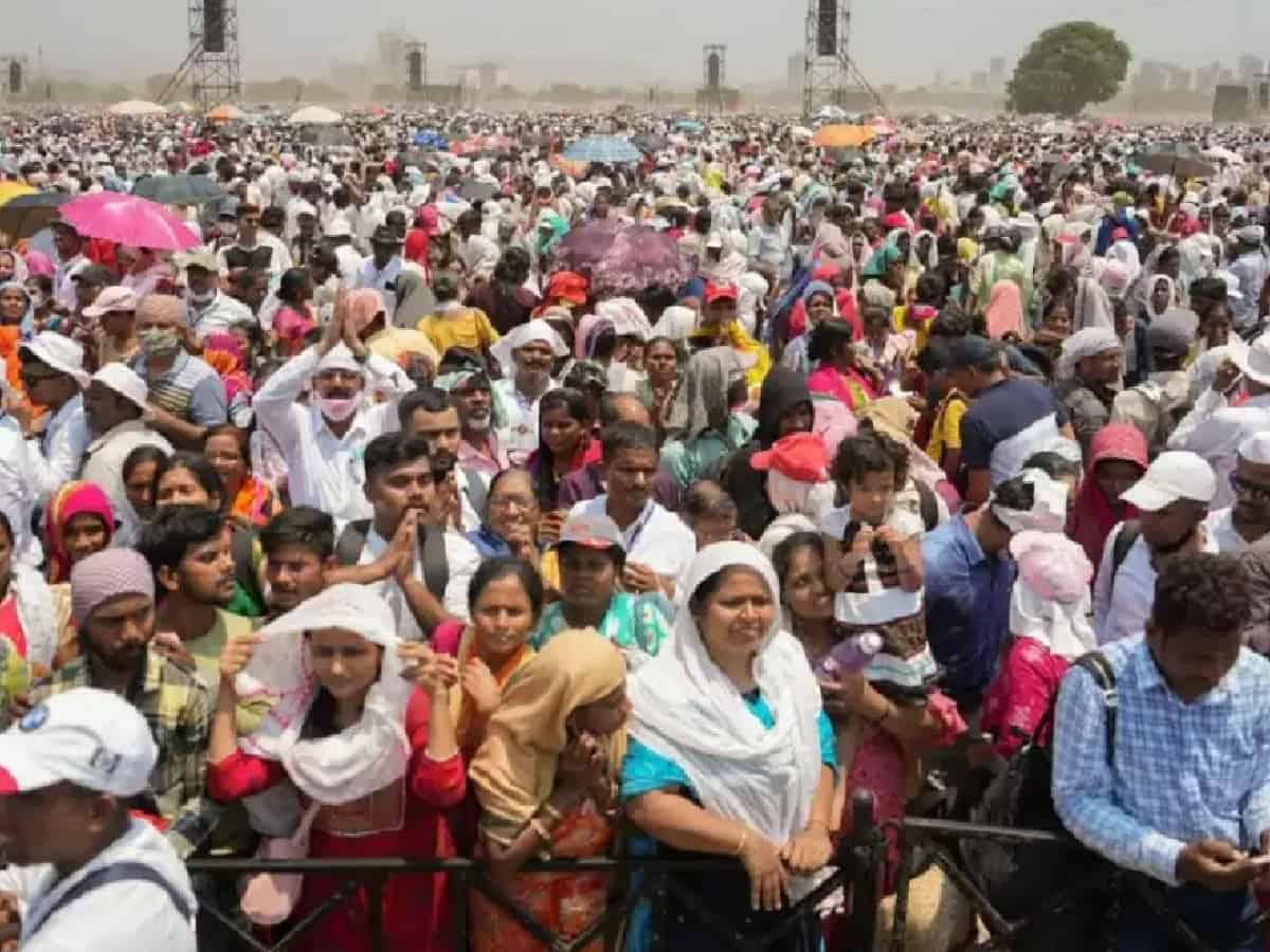 8 die of sunstroke after Maharashtra Bhushan award ceremony