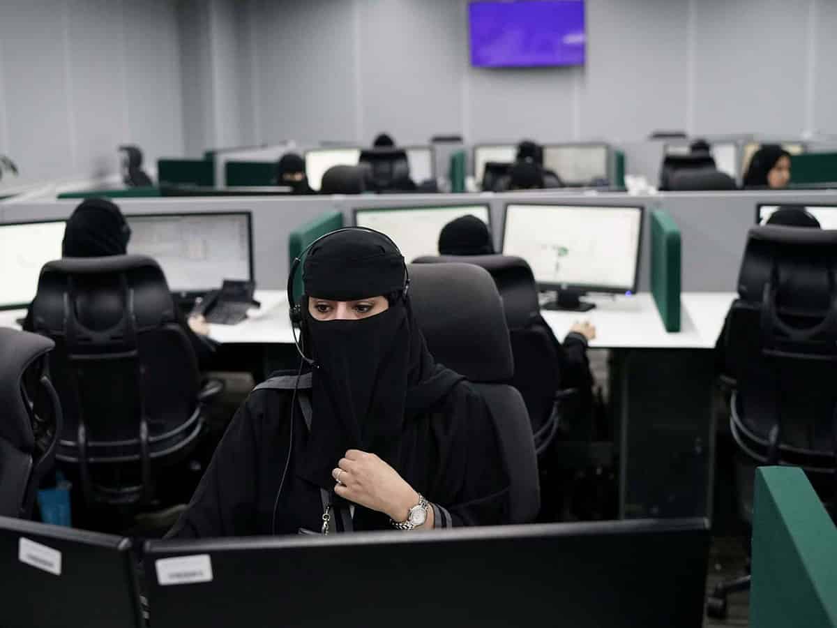 255,000 Saudi women joined labor market in 15 months