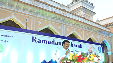 Hyderabad city police host 'Dawaat e iftar' at Chowmahalla Palace