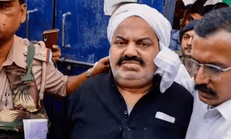 Mafia turned politician Atiq Ahmed and brother killed in Uttar Pradesh