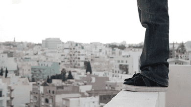 Hyderabad man dies after jumping off building to escape police