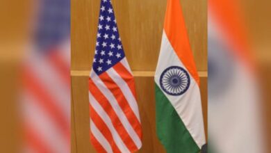 Flag of India and Flag of US.