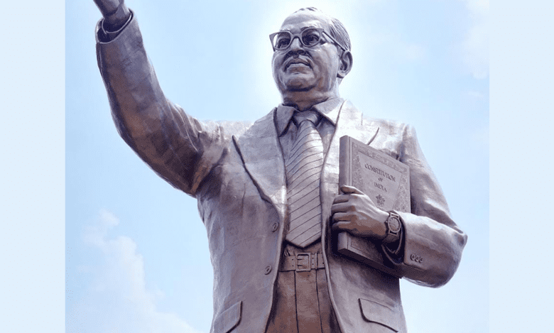 UP: Miscreants vandalise Ambedkar statue in Ballia