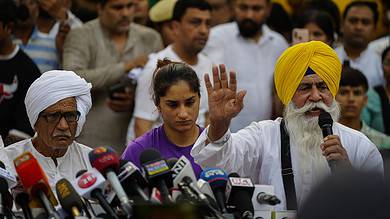 Farmers join wrestlers protest at Jantar Mantar