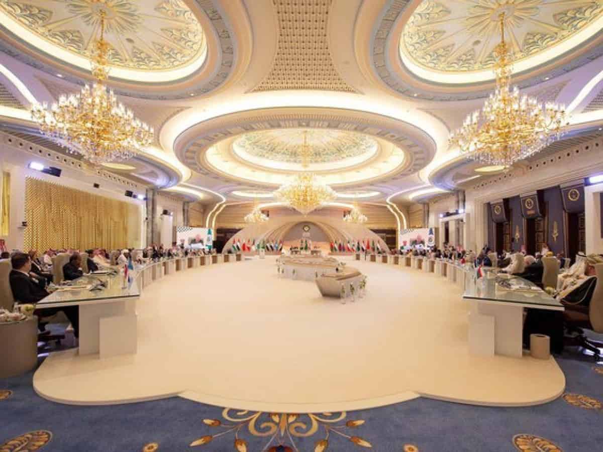 Syria back in the Arab-fold