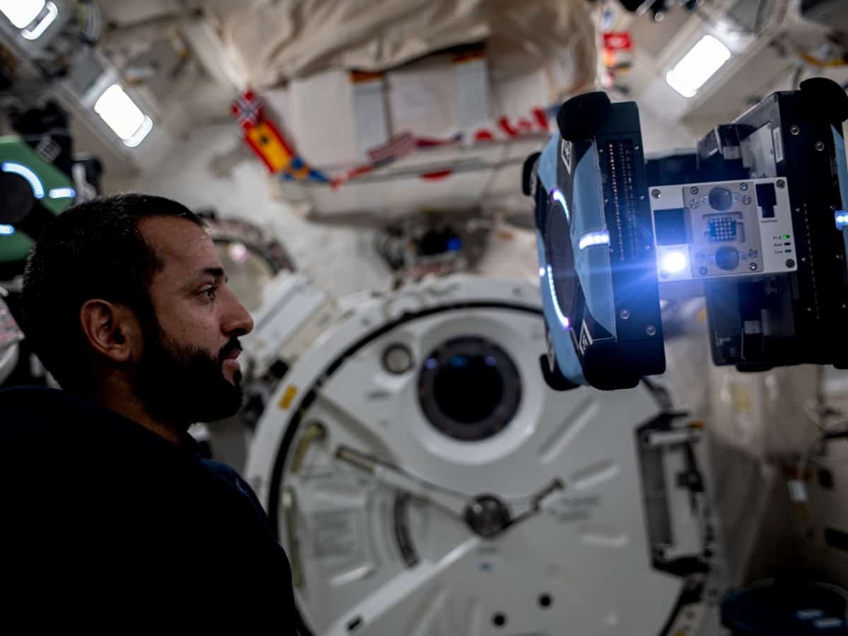 UAE astronaut Sultan Al Neyadi introduces his space friend