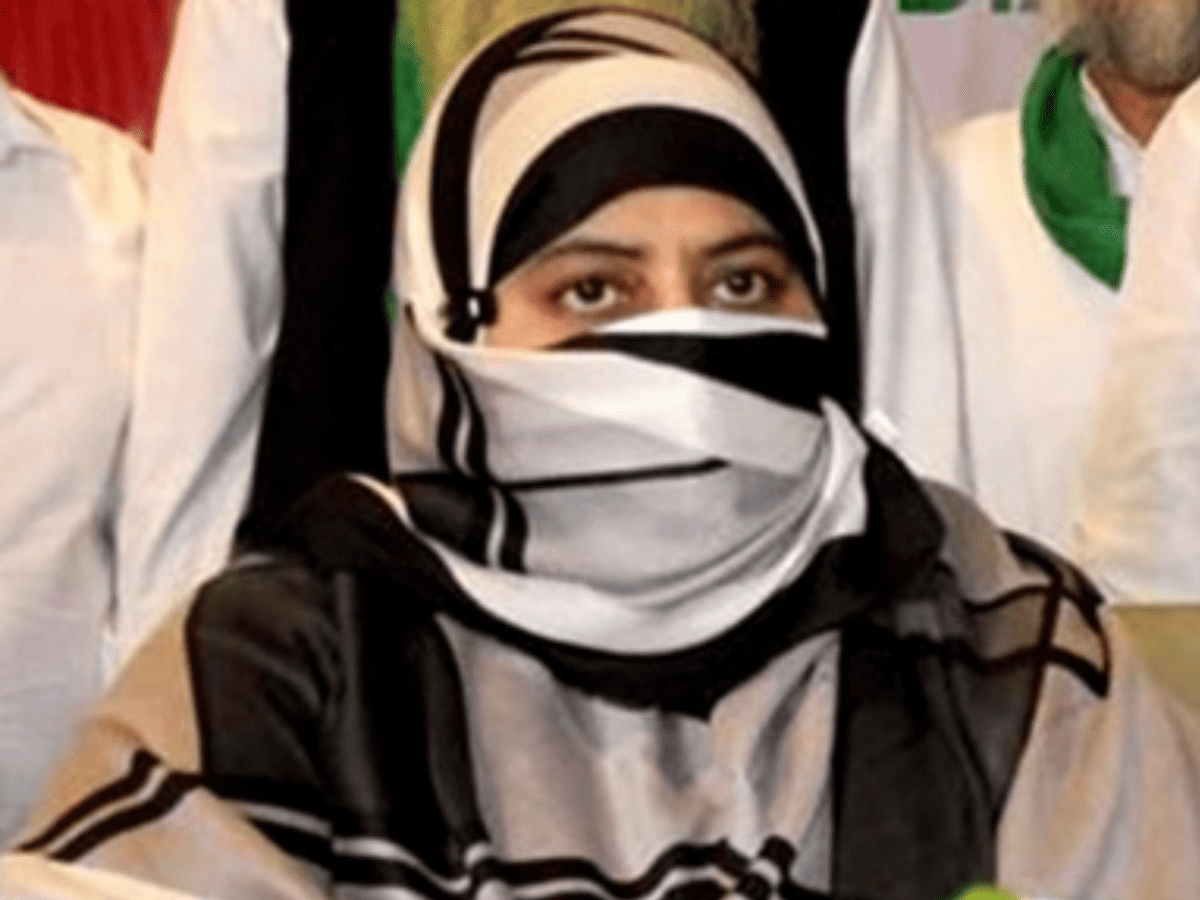 Atiq's widow Shaista now officially a 'mafia' in UP