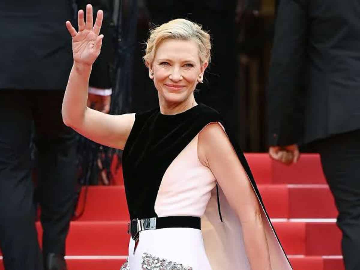 Cate Blanchett goes barefoot to stand up for Iranian women