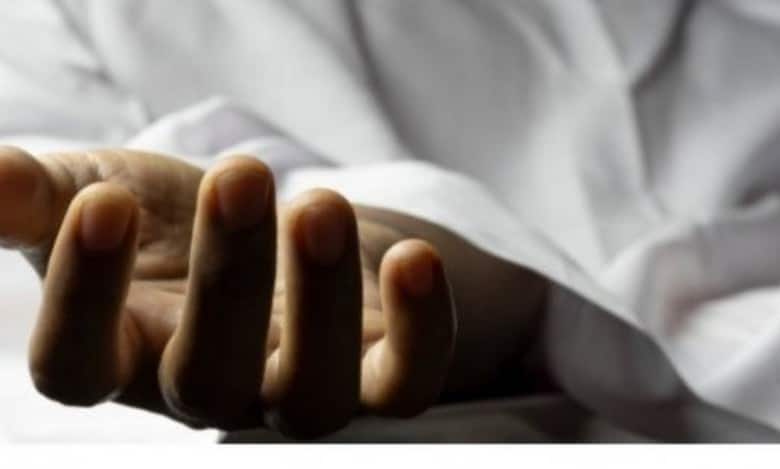 Telangana: Unidentified man's body found on railway track in Warangal