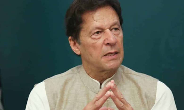 Imran Khan’s concerns on lack of privacy in Attock jail spark uproar