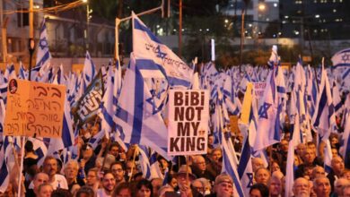 Israelis protest for 18th week against judicial reform plan