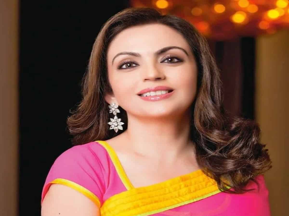 Know salary of man who is behind gorgeous looks of Nita Ambani