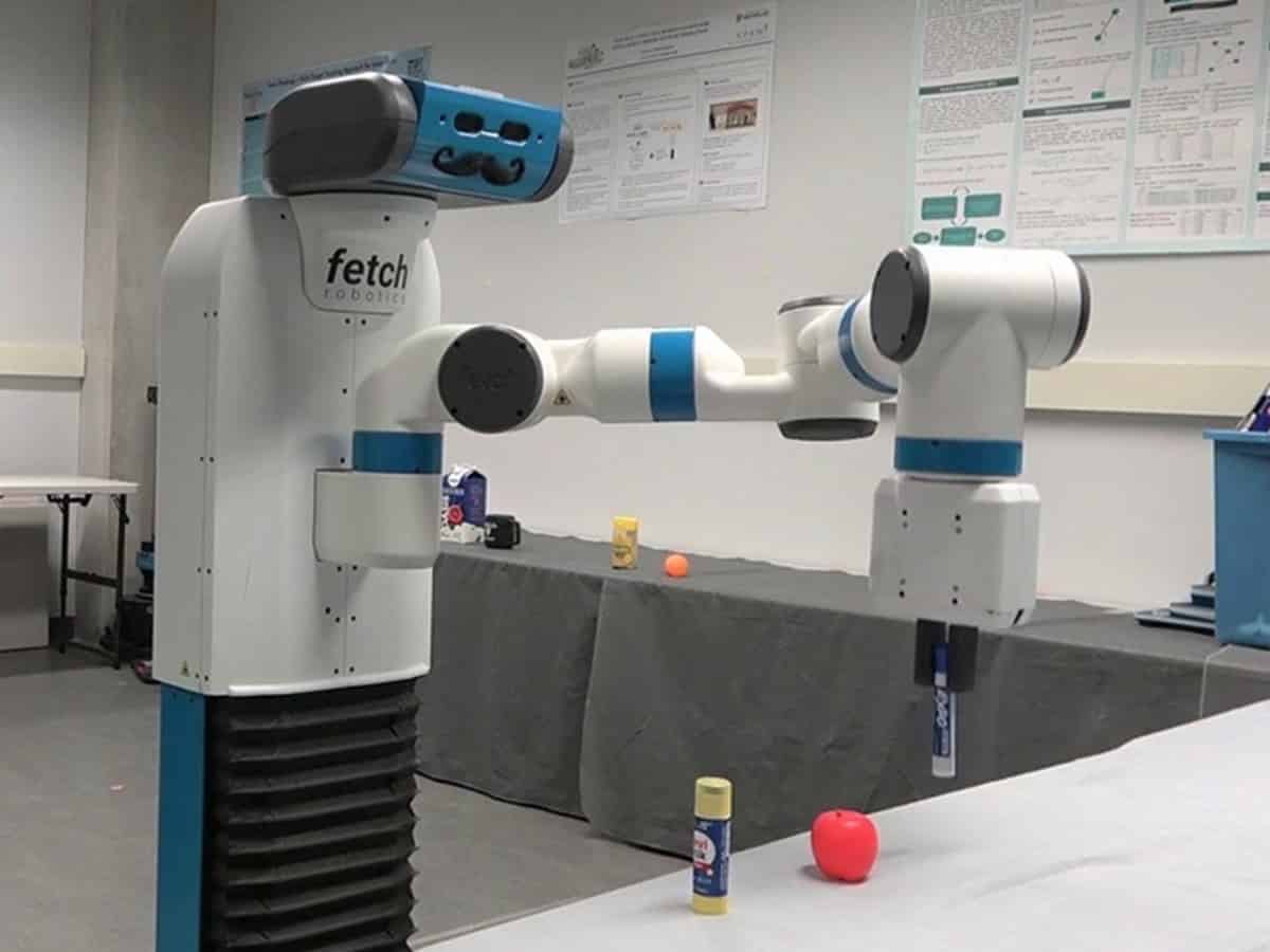 This robot with artificial memory may help find objects you've lost