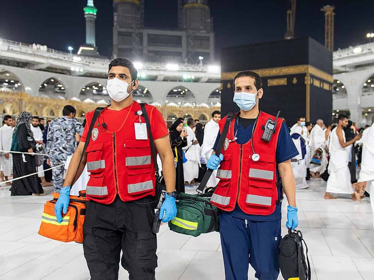Indian pilgrim saved after his heart stopped while performing Umrah