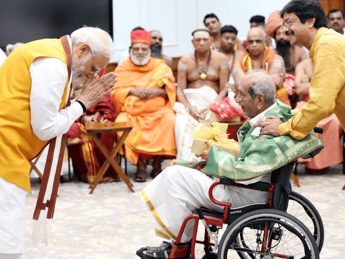 Sengol from Tamil Nadu Adheenams at Modi residence