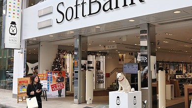 SoftBank Vision Fund loses massive $32 bn as tech startups bleed