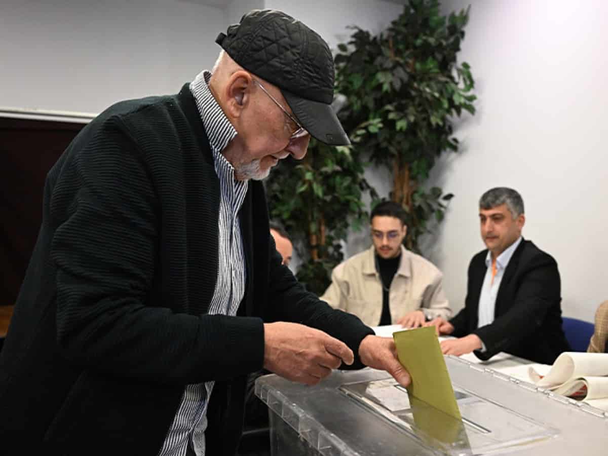 Turkey's elections for presidency, parliament underway