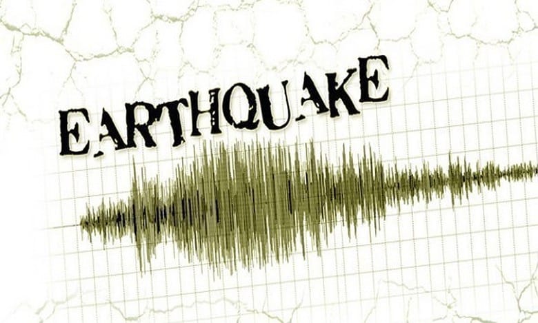 5.8 magnitude earthquake hits Pakistan, tremors felt in Delhi