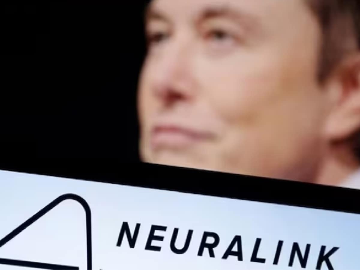 Musk's Neuralink brain implant gets FDA approval for human trials