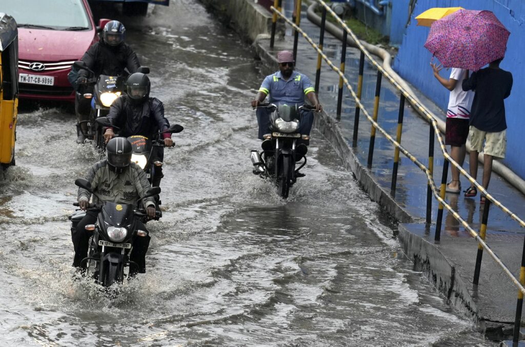 Weather: Rain in Chennai