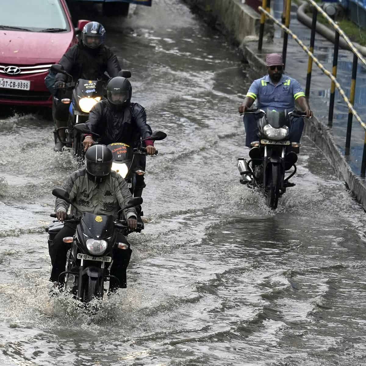 Weather: Rain in Chennai