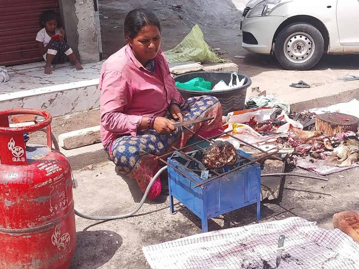 Bakri Eid: Butchers who roast goat head, shanks make good bucks