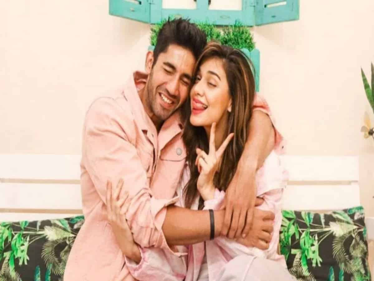 Here's reason behind Divya Agarwal, Varun Sood's breakup