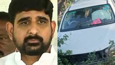 Telangana: BRS MLC Kaushik Reddy escapes car accident in Karimnagar