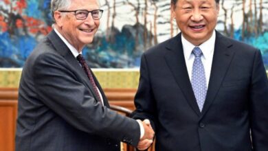 Xi meets Bill Gates, calls him 'American friend'