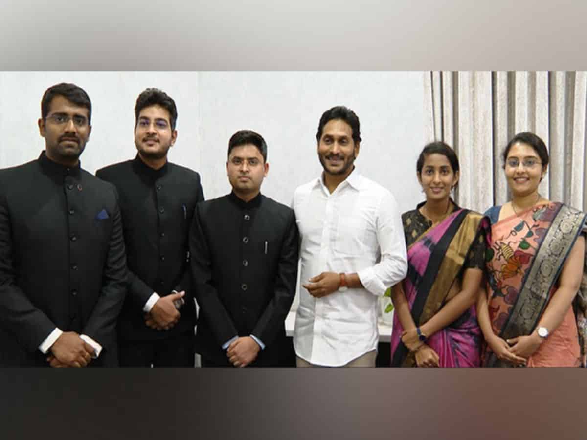 IAS probationers calls on Andhra CM Jagan Reddy