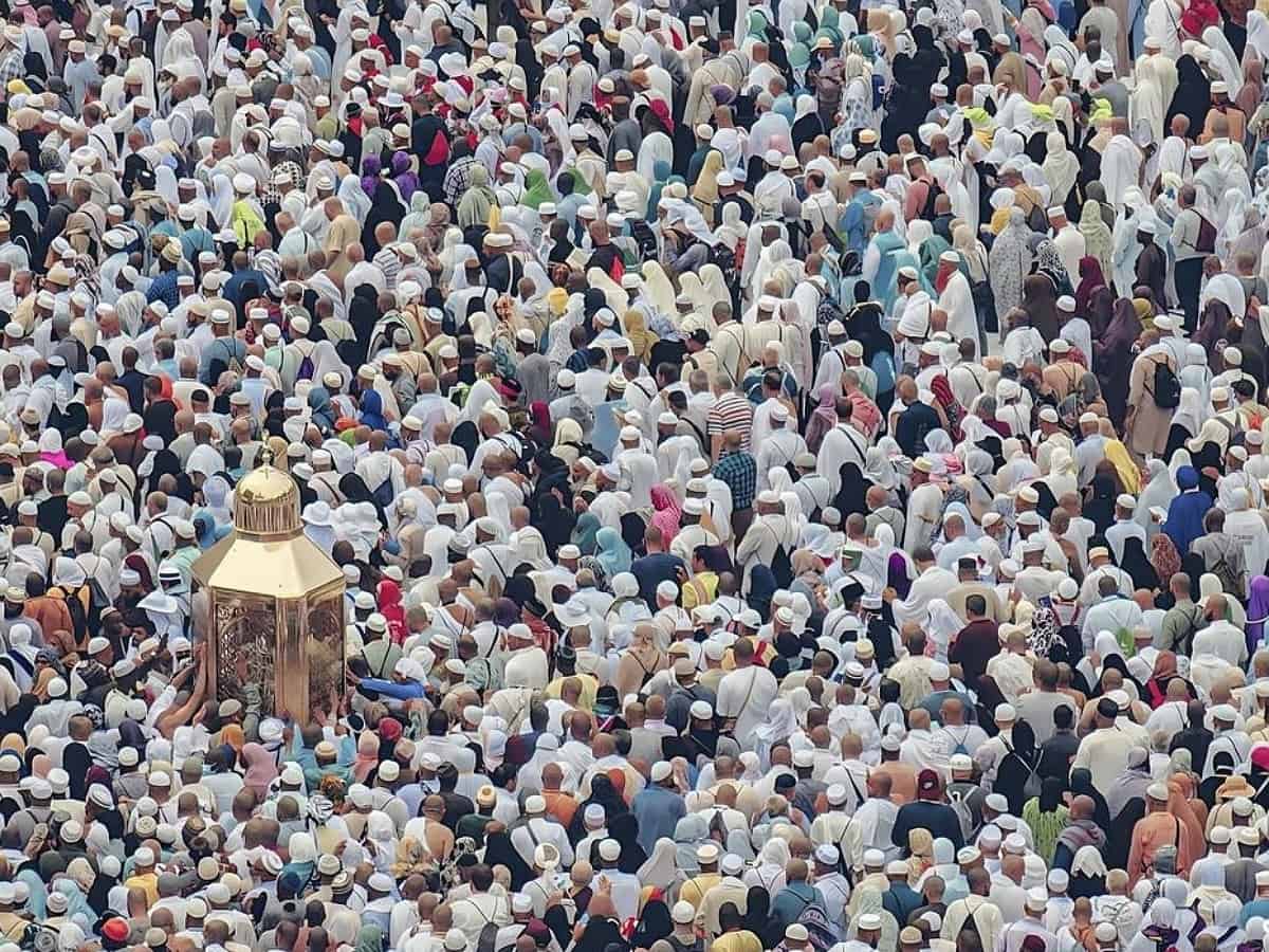 Saudi: 289 food firms to serve 30M meals for pilgrims during Haj
