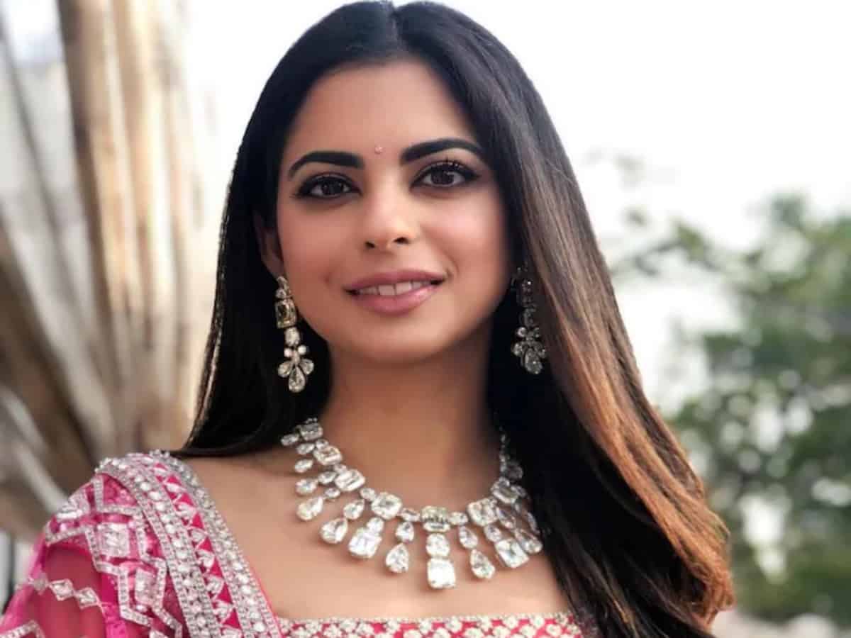 Viral: Isha Ambani's Rs 165 crore diamond necklace