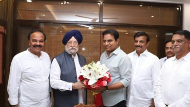 KTR with Union Minister Hardeep